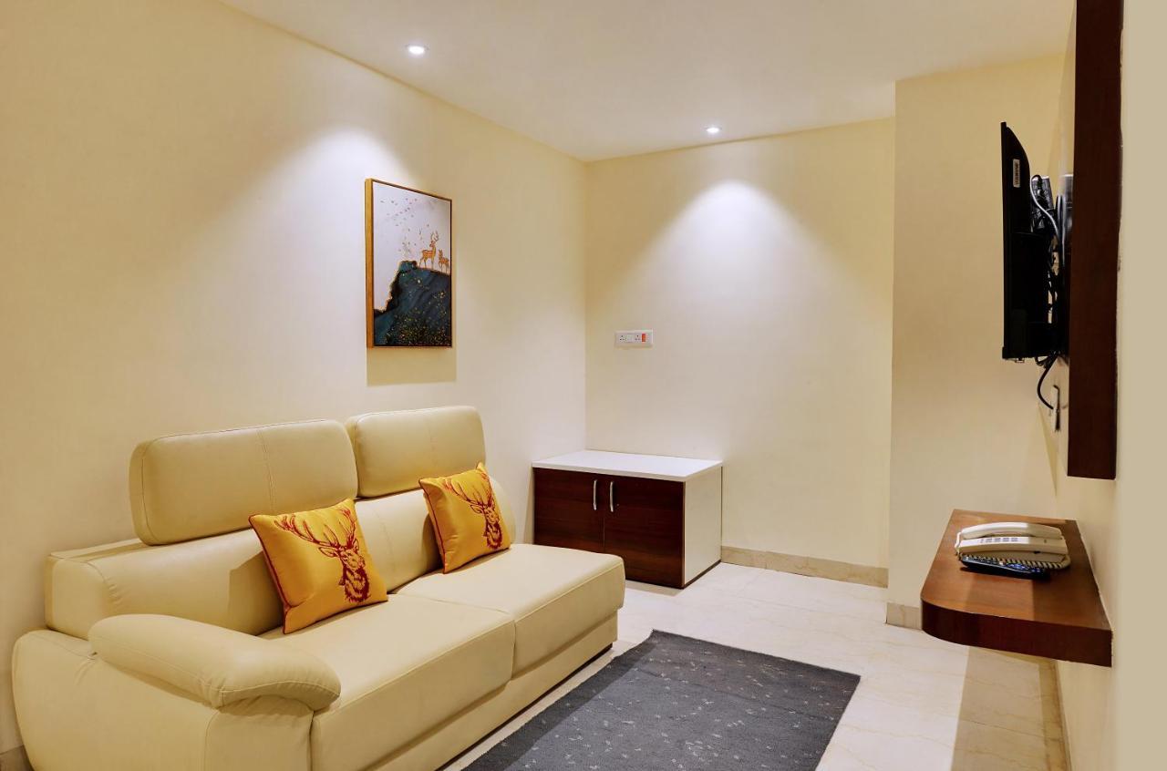 Mastiff Select Gulbarga Hotel Гулбарга Екстериор снимка